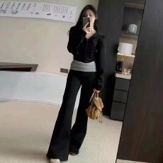 批发简约运动套装女秋<b class='q'>冬</b>季韩版时尚显瘦百搭连帽卫衣微喇长裤两件套女