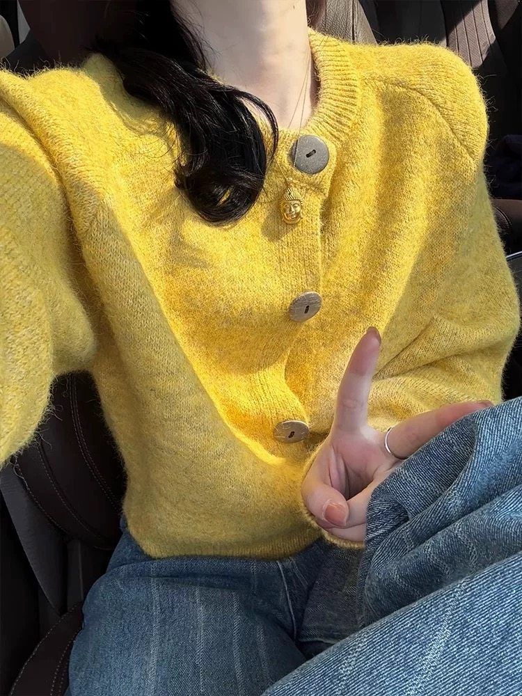 프랑스식 레트로 황색 너구리 플러시 오픈 가디건 스웨터 여성 코트 루즈핏 느긋한 바람 외출용 니트 맨위 봄과 가을
