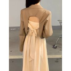 批发西装外套女<b class='q'>秋</b>季2026新款设计感露背薄款时尚短款小西服连衣裙套装