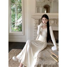 批发法式温柔荡领长袖针织连衣裙女秋季修身气质长裙飘带收腰a字裙子