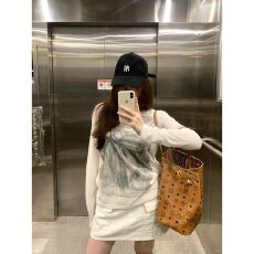 批发原版质量】印花T恤女<b class='q'>秋</b>季简约百搭休闲长袖上衣