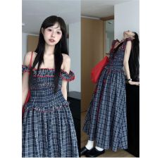 批发法式一字肩<b class='q'>格</b>子条纹吊带背心<b class='q'>连衣裙</b>子女夏季2025新款辣妹穿搭长裙