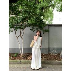 批发2026新款夏季简单大方得体裙裤套装法式新品无袖巨好看<b class='q'>女</b>连衣裙子