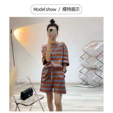 批发200斤大码休闲<b class='q'>运动</b>套装女夏<b class='q'>新款</b>条纹短袖短裤两件套
