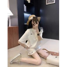 批发网红洋气时尚<b class='q'>套装</b>女2025夏季新款减龄爆款短袖<b class='q'>短裤</b>休闲运动两件套