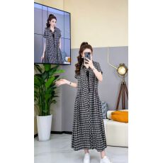 批发轻奢时尚阔版<b class='q'>格子</b>POLO连衣裙夏季新款大码宽松遮肚子显瘦衬<b class='q'>衫</b>裙子