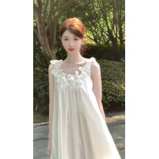 批发法式独特超好看花朵吊带连衣裙小个子温柔风甜美仙女长裙2026夏季