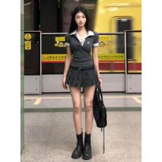 批发巨好看的夏天套装小个子美式辣妹蕾丝拼接v领T恤上衣百褶裙两件套