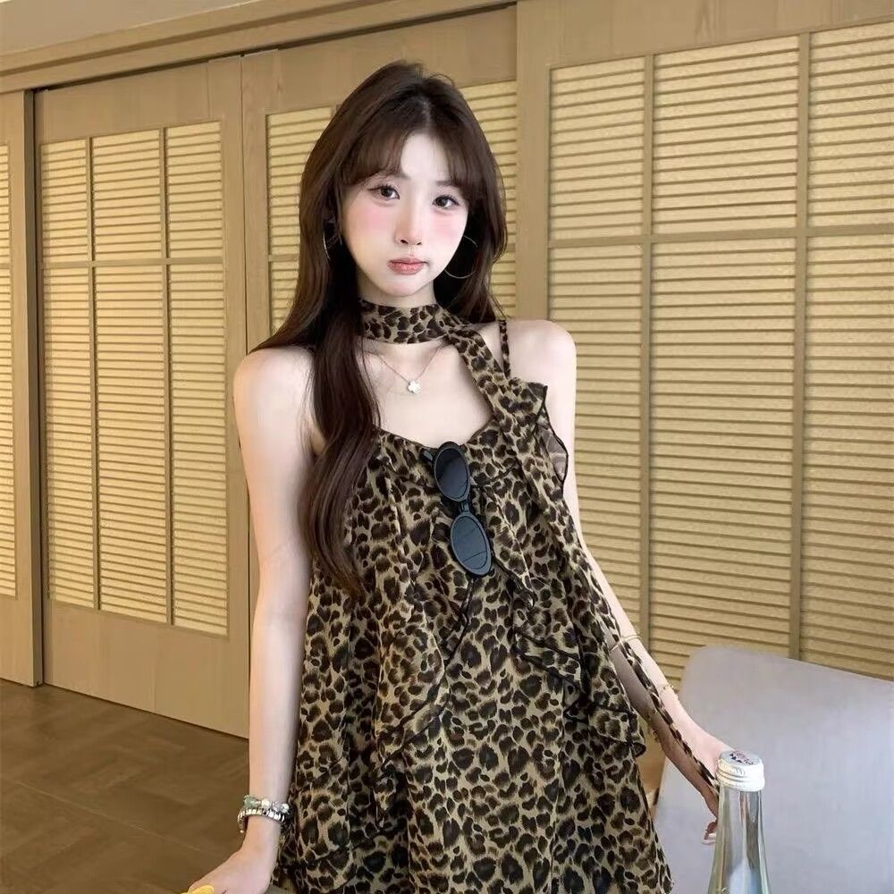 2026 여름 새로운 레트로 루즈핏 패션 핫걸 다용도 느긋한 바람 레오파드 무늬 캐미솔 맨위 여성 chic