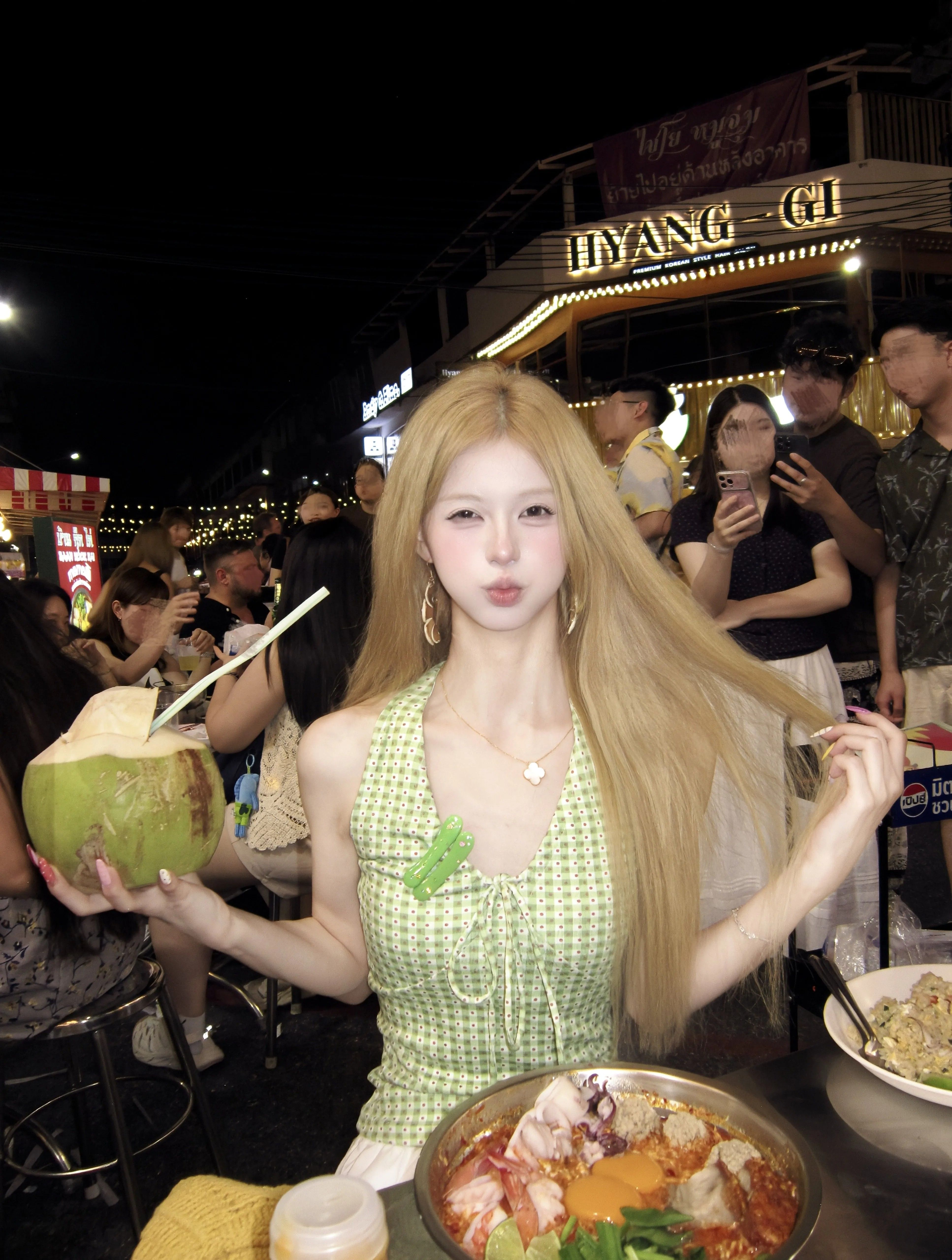 달콤한 핫걸 도트 무늬 행침 목 캐미솔 여름 몸매 가꾸기 슬림해 보이는 스트랩 섹시함 핫걸 Chic 쇼트 스타일 맨위