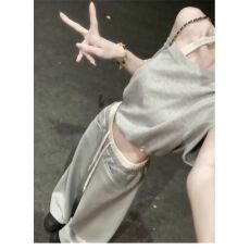 批发灰色斜肩短袖上衣短款T恤女夏季休闲撞色抽绳长<b class='q'>裤</b>阔腿<b class='q'>裤</b><b class='q'>套装</b>
