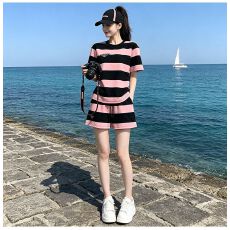 批发海军风条纹短袖短裤两件套女夏季宽松显瘦休闲运动套装女2026新款