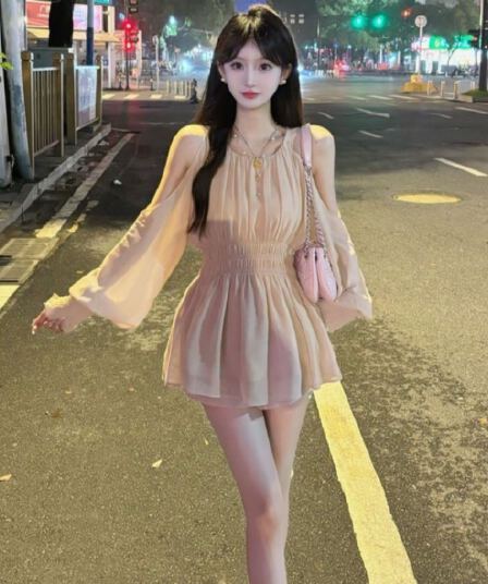 여름 새로운 품격 숙녀 부드러운 바람 고급 센스 새는 어깨 쉬폰 허리 수축 슬림해 보이는 맨위 하이웨이스트 반바지 트렌디