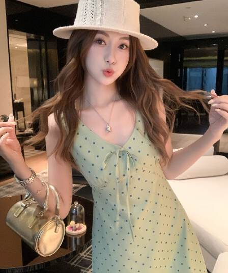 한 부서 도트 무늬 녹색 V넥 캐미솔 여성 드레스 여름 허리 수축 한 마디 미니 스커트 치마