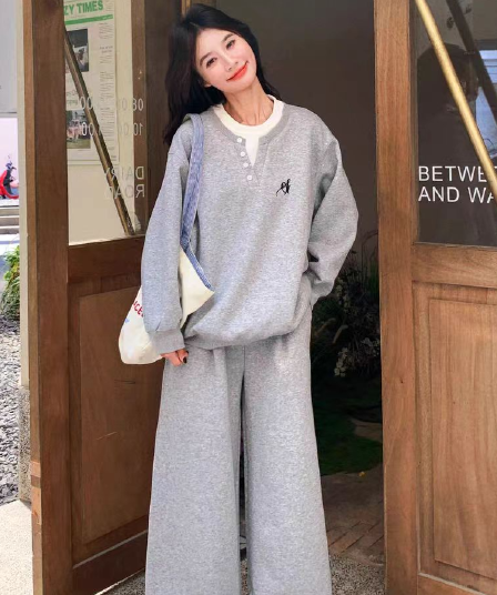 2026 가을 봄 새로운 레트로 패션 라운드 넥 단색 작은 루즈핏 미니멀리즘 재킷 재킷 느긋한 센스 캐주얼 세트