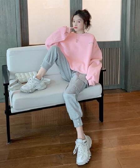 스포츠 슈트 여성 2026 가을 새로운 얇은 스타일 후드티 워크웨어 캐주얼 바지 패션 투피스 세트
