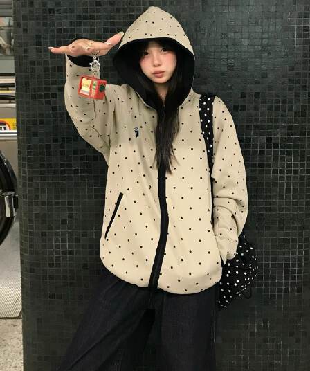 얇은 스타일 자수 소매 구멍 압력 라인 원본 당겨서 측면 순수한 Mianhua 면 복합 후드티 여성