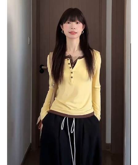 자이언트 잘 생긴 ~ 중 이른 가을 전체 집합 한 부서 페이크 레이어드 긴팔 티셔츠 레이스 와이드 레그 팬츠 세트 여성 가을 새로운