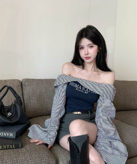 아메리칸 레트로 스트라이프 배색 보트넥 오프숄더 긴팔 셔츠 한국 스타일 세련된 외국 가스 알파벳 프린트 맨위 여성