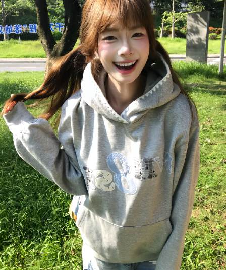 얇은 스타일 털이 있는 자수 패치 이후 패키지 칼라 순수한 Mianhua 면 복합 후드티 여성