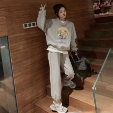 批发港味<b class='q'>套装</b>女秋冬薄款加绒加绒休闲字母卫衣卫裤两件套