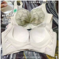 批发<b class='q'>超薄</b>纸片杯无钢圈内衣女大胸显小调整型透气防下垂蕾丝<b class='q'>文胸</b>收副乳