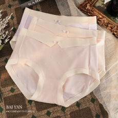 批发混色5条女士<b class='q'>内裤</b>棉舒适亲肤柔软07A抗菌<b class='q'>中腰</b>批发女生三角短裤