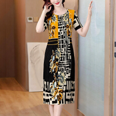 批发2026夏季新款个性印花<b class='q'>连衣裙</b>小众不撞款新品大码时尚女装