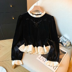 批发实拍刺绣丝绒长袖<b class='q'>衬衫</b>女2026春秋新款木耳边圆领拼接打底衫上衣潮