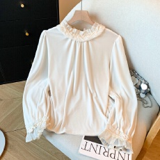 批发实拍法式宫廷风拼接花边丝绒衬衫女秋冬新款<b class='q'>轻熟</b>优雅风百搭上衣潮