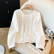 批发实拍韩系甜美风木耳边长袖衬衫女春<b class='q'>秋</b>蕾丝花边洋气减龄打底衫上衣