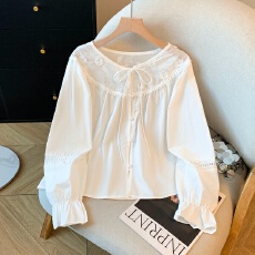 批发实拍韩系<b class='q'>甜美</b>蕾丝花边圆领长袖衬衫女宽松系带洋气减龄上衣