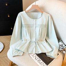批发实拍春装女款2026年新款法式小资系带衬衫巨好看设计感长袖短上衣
