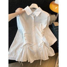 批发实拍2026春季复古百搭翻领单排扣两侧系带设计收腰显瘦长袖衬衫女