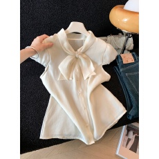 批发夏季新款法式甜美风设计感泡泡袖蝴蝶结衬衫女设计感修身短款上衣