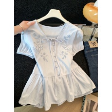 批发韩版蕾丝刺绣泡泡袖衬衫女夏新款显瘦系带领收腰法式优雅上衣