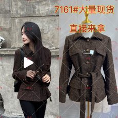 批发托斯卡之秋翻领设计感重工<b class='q'>时尚</b>外套女2025秋季新款显瘦上衣