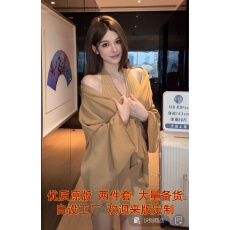 批发FAY【棕染云阶】极简风显瘦<b class='q'>秋</b>冬季斗篷开衫内搭挂脖针织背心套装