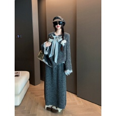 批发2026新款时尚针织衫毛衣半身裙两件套女装早<b class='q'>春</b>2026新款休闲套装裙