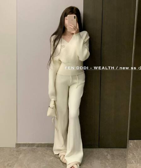 작은 펜 홈 fenddi2026 가을 새로운 십자가 V넥 긴팔 니트 스웨터 여성 루즈핏 스트레이트 부츠컷 캐주얼 바지