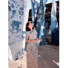 批发新中式国风蕾英俊【青栀】复古<b class='q'>改良</b><b class='q'>旗袍</b>裙女夏竖条纹碎花立领长裙