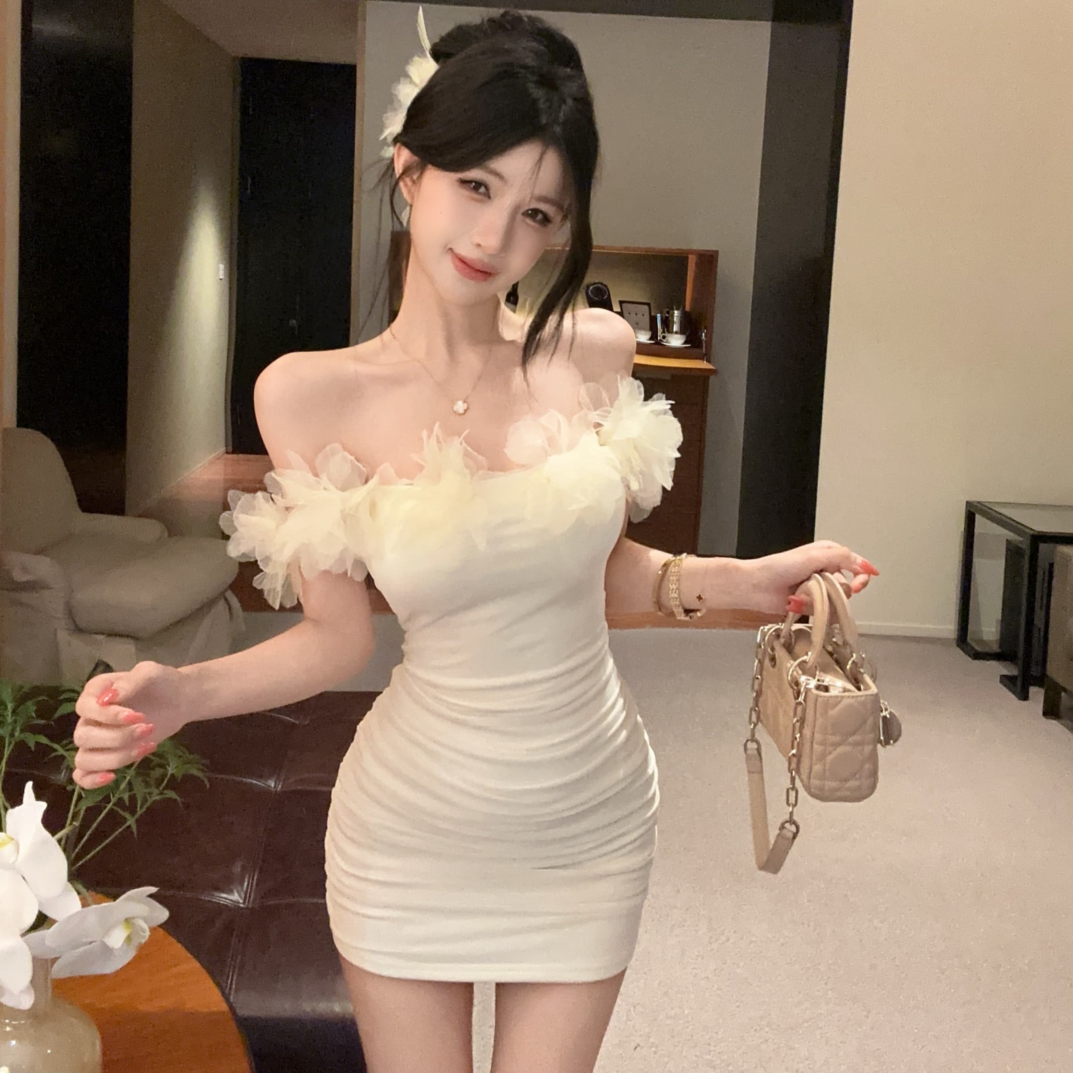 실사 정가 핫걸 꽃 튜브탑 여성 드레스 여름 순수한 욕망 오프숄더 몸매 가꾸기 디스플레이 몸 슬립 치마