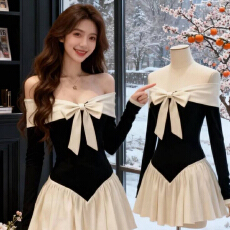 批发实拍:高级感甜美风一字肩<b class='q'>连衣裙</b>秋冬生日礼服蝴蝶结收腰A字裙气质