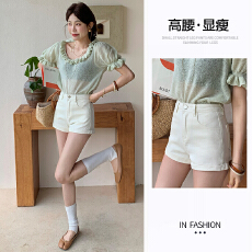 批发实拍米白色高腰显瘦2026春新款百搭辣妹修身超短卷边牛仔短裤女