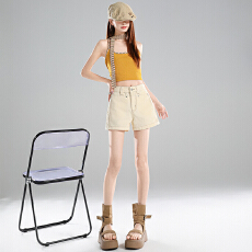 批发实拍米<b class='q'>白色</b>牛仔<b class='q'>短裤</b>女2026春季新款设计感撞色线A字时尚前袋裤子