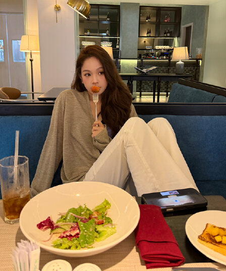 실사 부드러운 질감 casual 품격 허리 엉덩이 ~보다 신축성 하이웨이스트 나팔 바지 길이 연장 일반