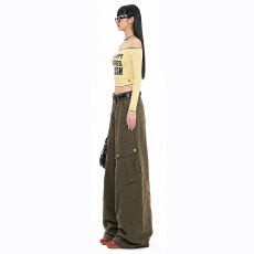 批发实拍高街复古 多口袋设计卡其色工装<b class='q'>裤</b>宽松垂感阔腿牛仔<b class='q'>裤</b>