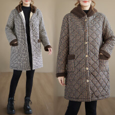 批发实拍<b class='q'>妈妈</b>装中长款格子棉服冬季加绒加厚棉袄保暖连帽<b class='q'>棉衣</b>外套女