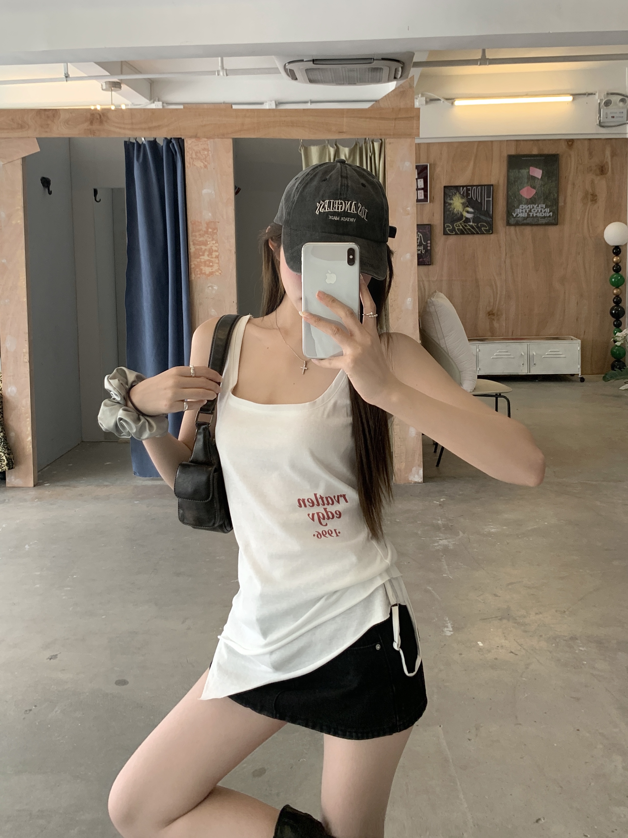 FA34172# 白色吊带背心女外穿修身显瘦辣妹无袖露背上衣 服裝批發女裝批發服飾貨源