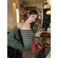 批发实价实拍主推!罗曼史绿色毛衣套装女2025新款针织上衣两件套